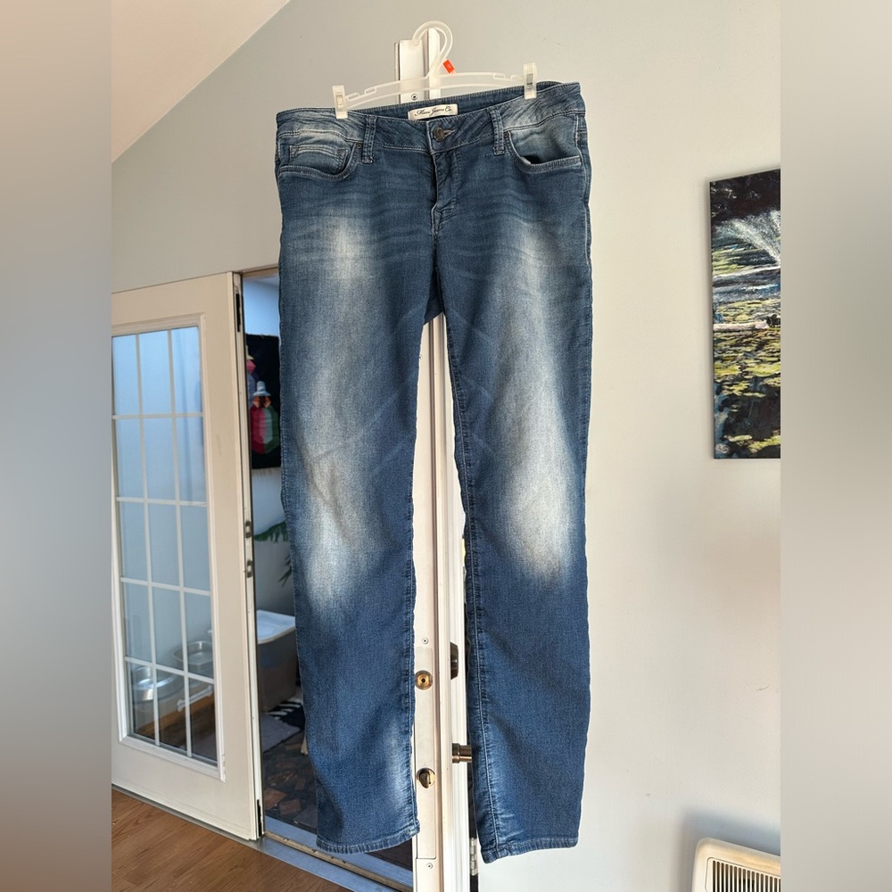Mavi straight leg blue jeans. Size 28/32